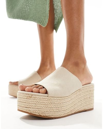 Bershka Flatform Woven Sandal - Natural