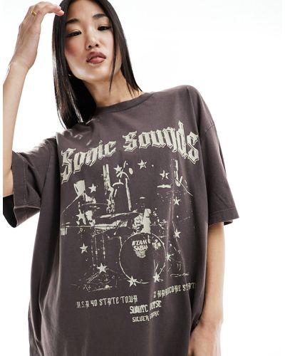 ASOS T-shirt coupe boyfriend avec logo clouté sonic sounds style années 70 - marron délavé