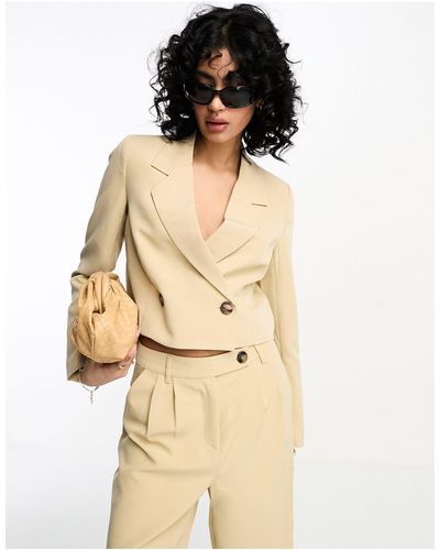 Vero Moda Aware - blazer court ajusté d'ensemble - beige - Neutre