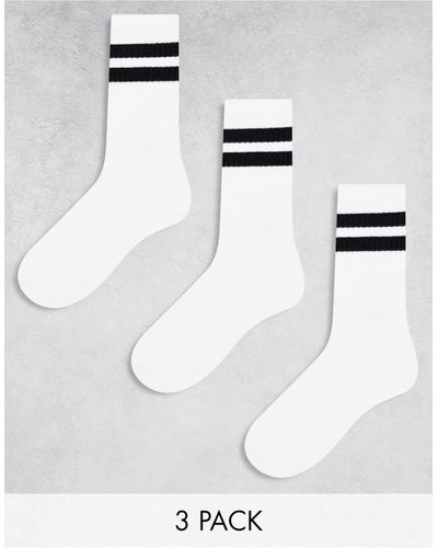 Weekday Confezione da 3 paia di calzini sportivi bianchi con righe nere - Bianco