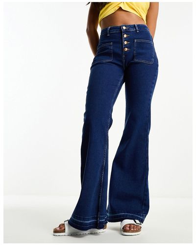 Wrangler Jeans a zampa a vita alta con bottoni - Blu
