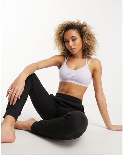 adidas Originals Adidas training – yoga essentials – sport-bh - Schwarz