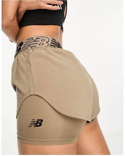 New Balance Pantalones cortos marrones con diseño - Neutro