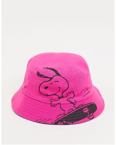 Levi's X Snoopy - Cappello da pescatore double-face rosa
