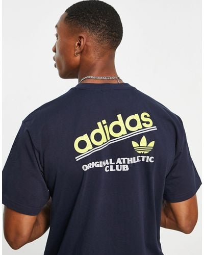 adidas Originals Athletic Club - T-shirt Met Logoprint - Blauw