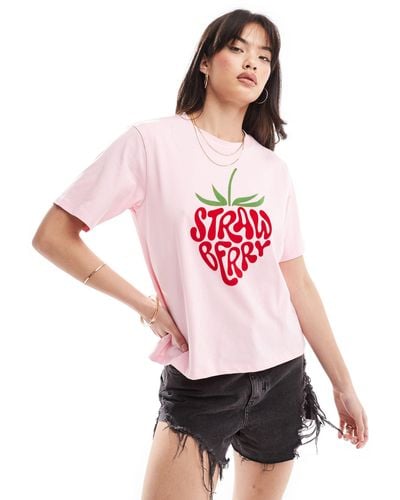 Pieces Felt 'strawberry' Print Oversized T-shirt - Pink