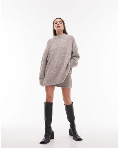 TOPSHOP Knitted Longline Exposed Seam Fluffy Crew Neck Sweater - Natural