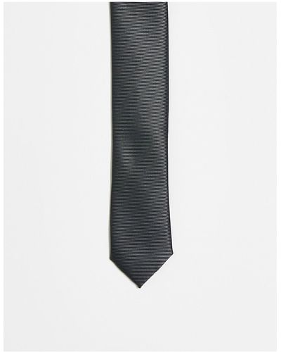 black tie dress code for her