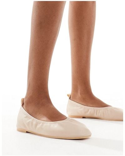 Truffle Collection Ruched Ballet Flats - White