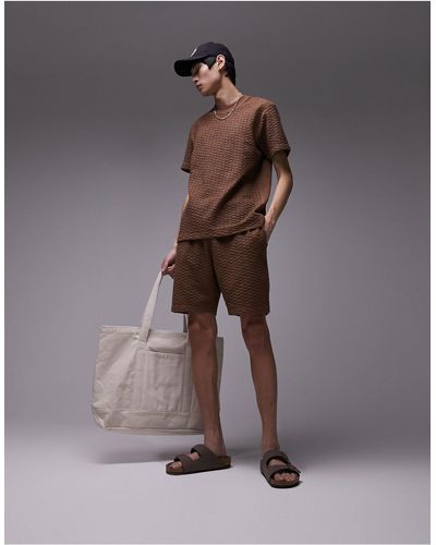 TOPMAN Pantalones cortos marrones texturizados - Marrón