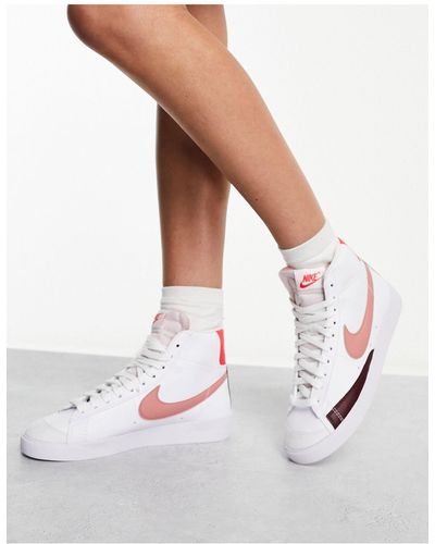 Blazer mid '77 - sneakers bianche e bordeaux di Nike in Bianco | Lyst