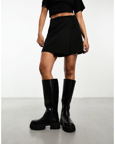 New Look Minifalda negra cruzada - Negro