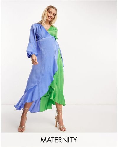 Flounce London Robe longue contrastante à volants et manches ballon - bleu/vert