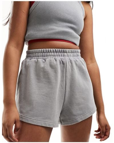 ASOS 4505 Icon Sweat Runner Short With Quick Dry - Grey
