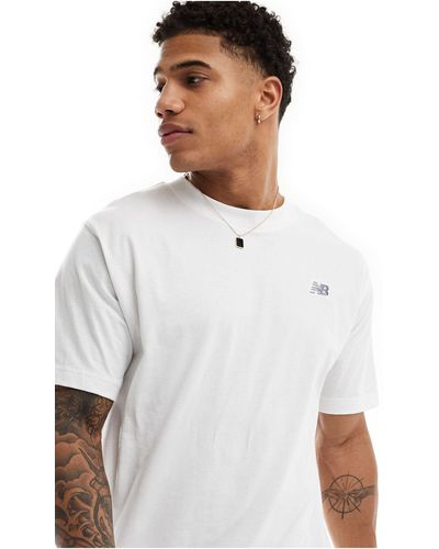 New Balance T-shirt con logo piccolo bianca - Bianco