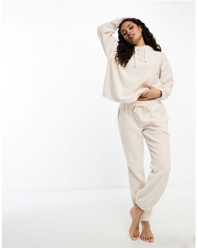 ASOS Asos design petite - ensemble confort douillet avec pantalon - Blanc