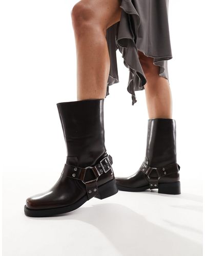Pull&Bear Buckle Detail Boots - Black