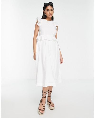 Vero Moda Midi Open Tie Back Dress With Frill Detail - White