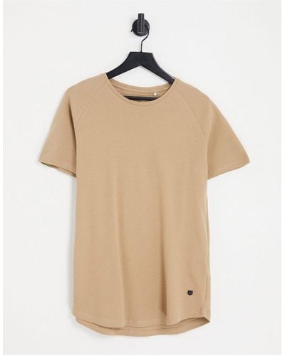 Jack & Jones Essentials - t-shirt taglio lungo con fondo arrotondato beige - Neutro