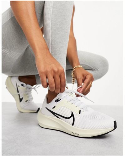 Nike Nike Air Zoom Pegasus 40 Sneakers - White