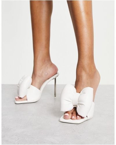 Jeffrey Campbell – bow down – mules - Weiß