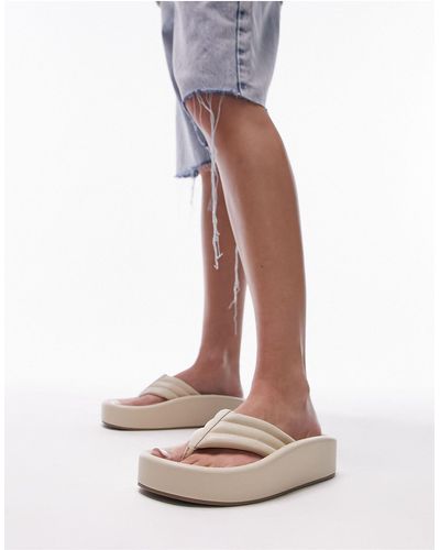 TOPSHOP Gigi Toepost Sunken Footbed Sandal - White