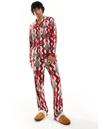 Chelsea Peers – his&hers – er pyjama mit weihnachtsmuster - Rot