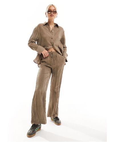ONLY Pantalon d'ensemble large texturé - marron clair - Neutre