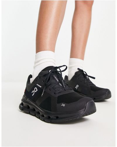 On Shoes Cloudrunner - Waterbestendige Sneakers - Zwart