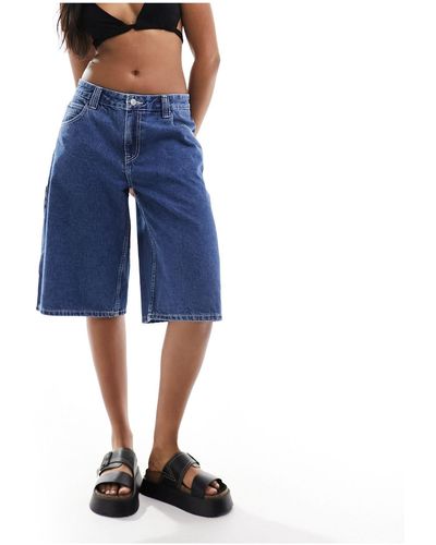 Dr. Denim Bree - pantaloncini di jeans lavaggio medio stone wash a vita medio-alta vestibilità ampia - Blu