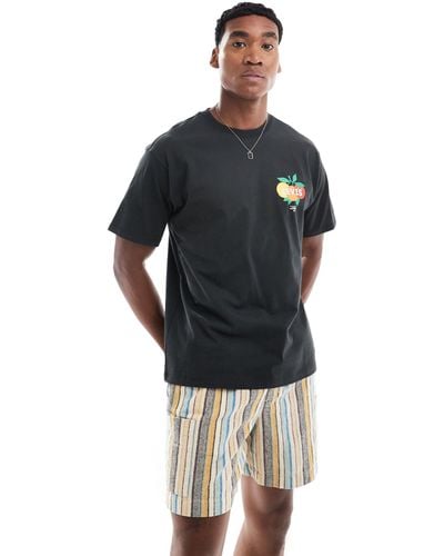 Levi's T-shirt With Fruit Logo - Black