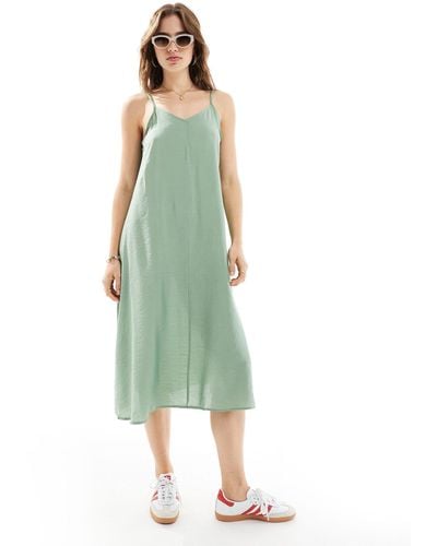 Vero Moda Woven Cami Midi Dress With V Front - Green