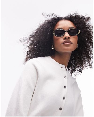 TOPSHOP Meadow Oval Sunglasses - White