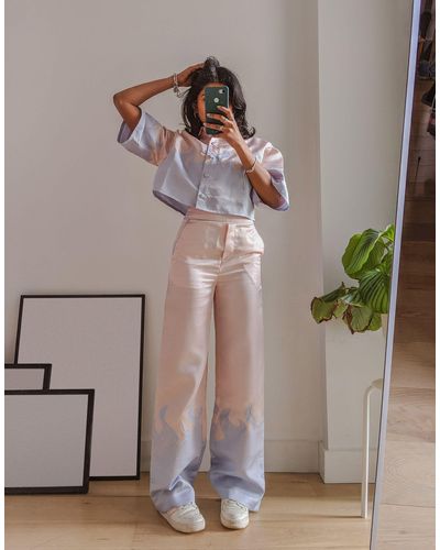 Labelrail X pose and repeat - pantaloni sartoriali a fondo ampio glitterati pastello con fiamme - Marrone