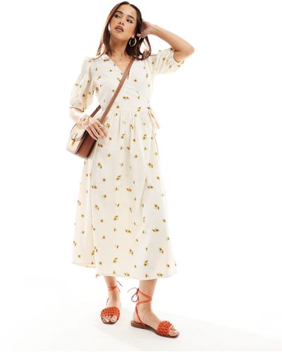 Wednesday's Girl Sunflower Puff Sleeve Midi Tea Dress - White