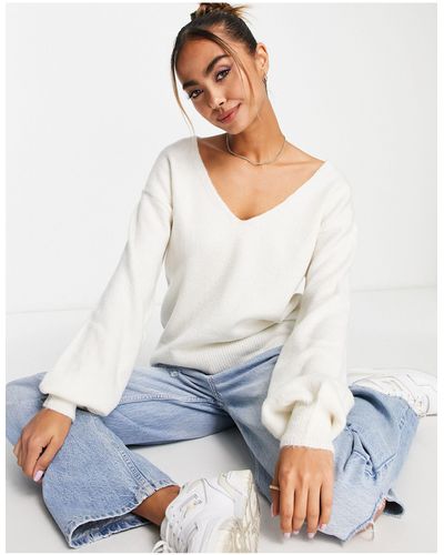 Y.A.S . Emmy Deep V-neck Soft Knit Sweater - White