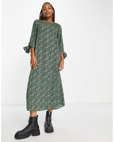 Monki Tie Sleeve Smock Midi Dress - Green