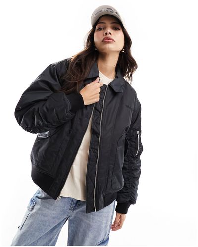 Wrangler Bomber Jacket With Collar And Ruching Detail - Black