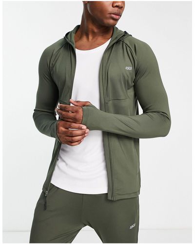 ASOS 4505 – sport-kapuzenpullover mit muskelschnitt aus schnell trocknendem material mit logo - Grün