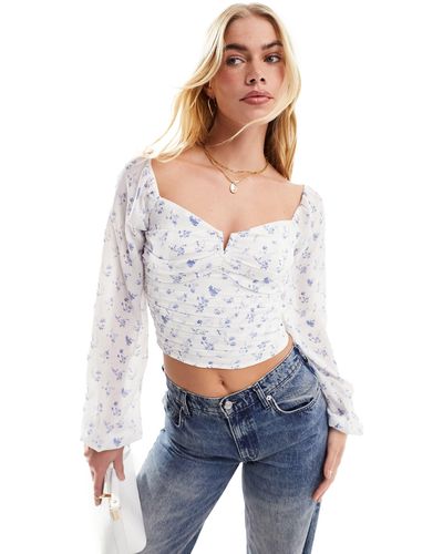 Hollister Top a maniche lunghe con stampa a fiori e arricciatura - Bianco