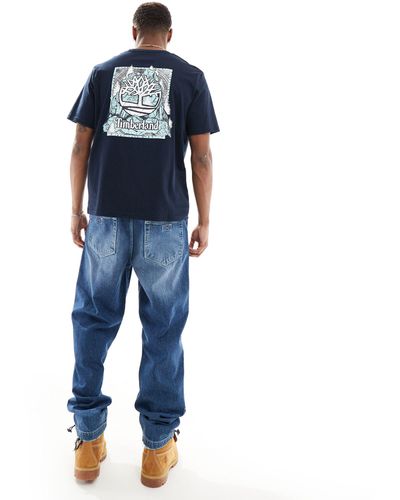 Timberland T-shirt oversize con logo mimetico sul retro - Blu
