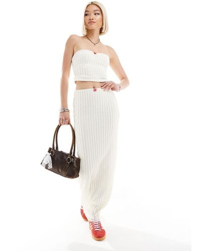 Daisy Street Textured Maxi Skirt With Rosette Detail Co-ord - White