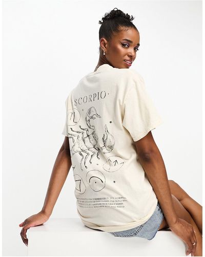 Miss Selfridge Oversized T-shirt Met 'scorpio' Sterrenbeeldprint - Naturel