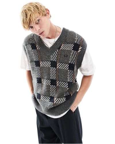 Fred Perry Knitted Check Vest - Grey