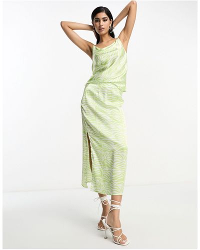 In The Style Satin Midi Slip Skirt - Green