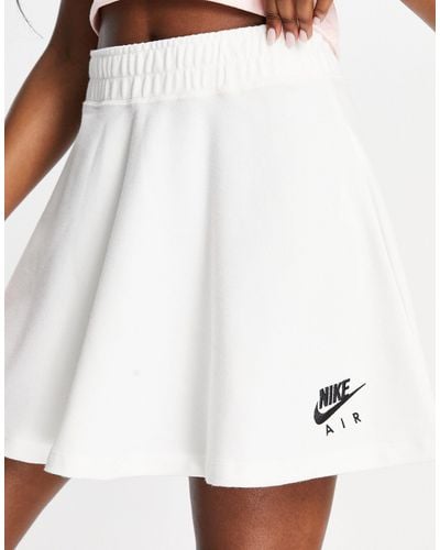 Nike-Rokken voor dames | Online sale met kortingen tot 65% | Lyst NL