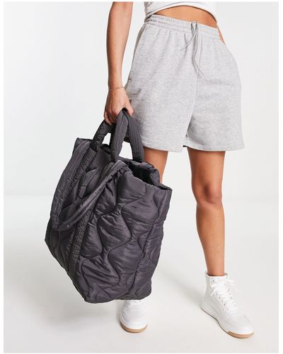 Topshop Tessa quilted matter chain tote bag in black
