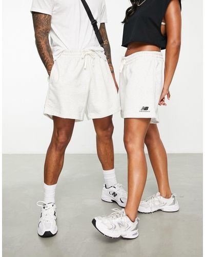 New Balance Unisex Logo Shorts - White