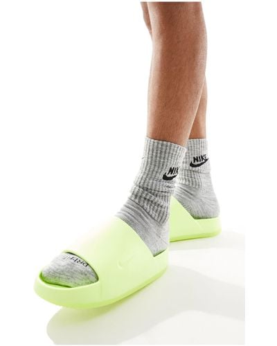 Nike Calm - claquettes - vif - Vert