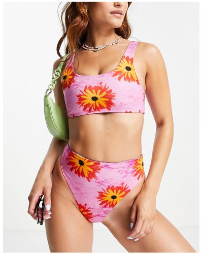 Collusion Slip bikini a vita alta a fiori con stampa double-face - Rosa
